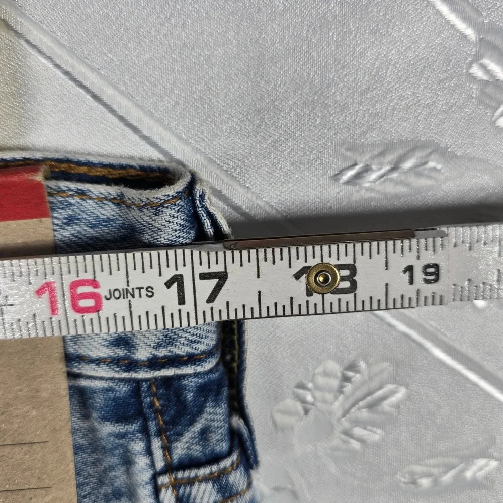 Levi's Jeans Men 32x32 565 Loose Straight Light Wash Denim NEW Classic 90s Style